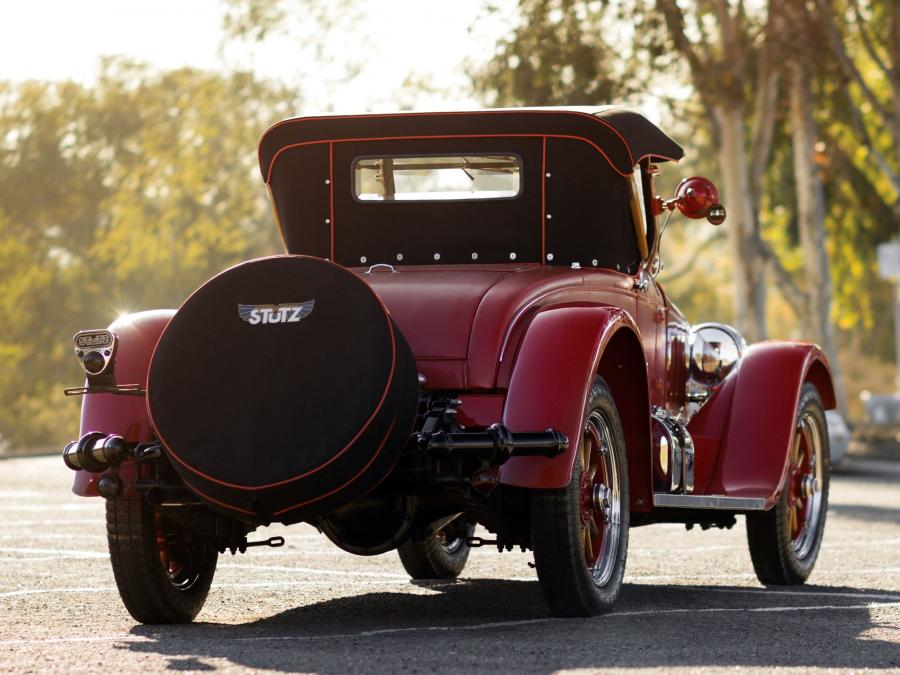  Stutz 695 Roadster by Weymann 1925 года  (фото 5 из 7)